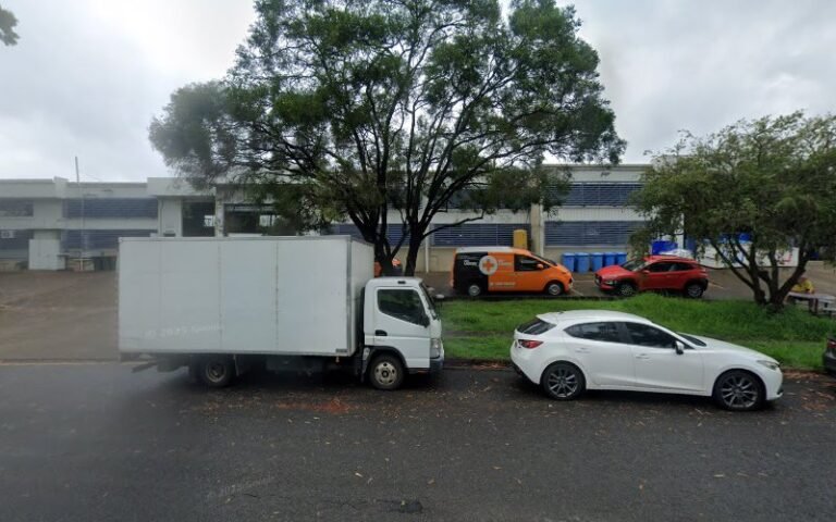 Laundry Australia - laundromat in Tingalpa