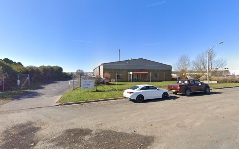 Western White Linen - laundromat in Blayney