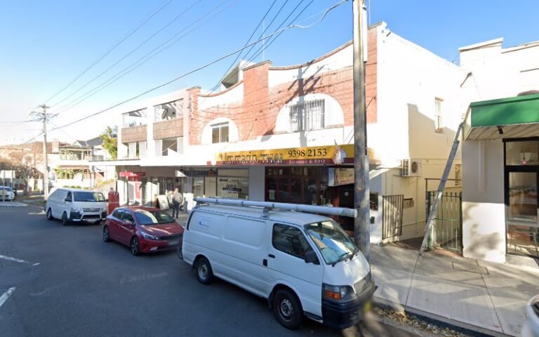 Royal Dry Cleaning - laundromat in Randwick