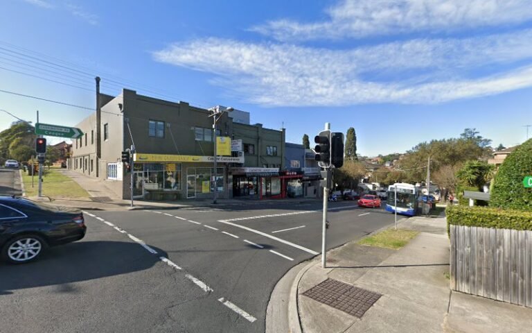 Carrington Laundrette - laundromat in Coogee