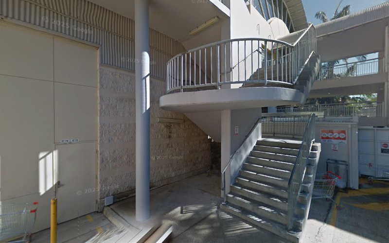 Dry cleaner in Maroochydore