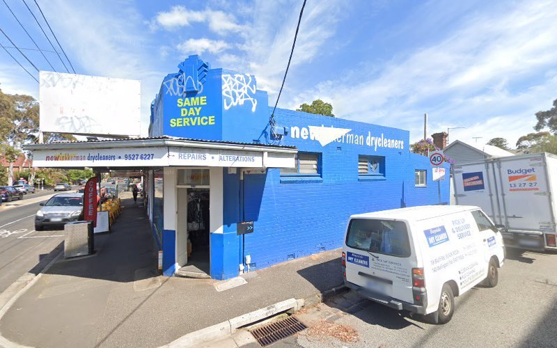 Dry cleaner in St Kilda East