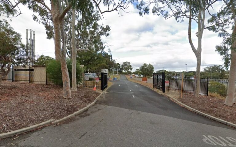 Ensign & Linen Services Australia - laundromat in Murdoch