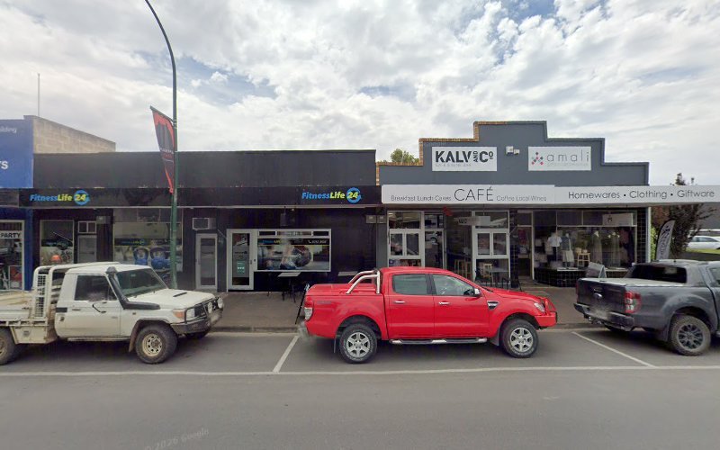 Dry cleaner in Naracoorte