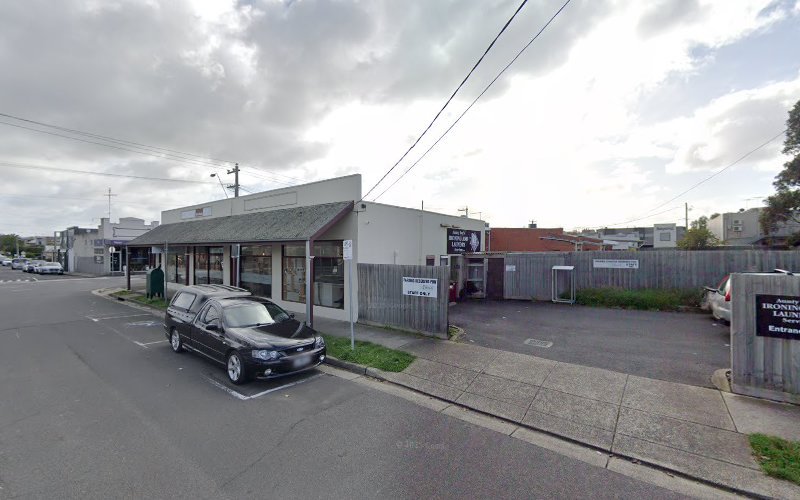 Laundromat in Newtown