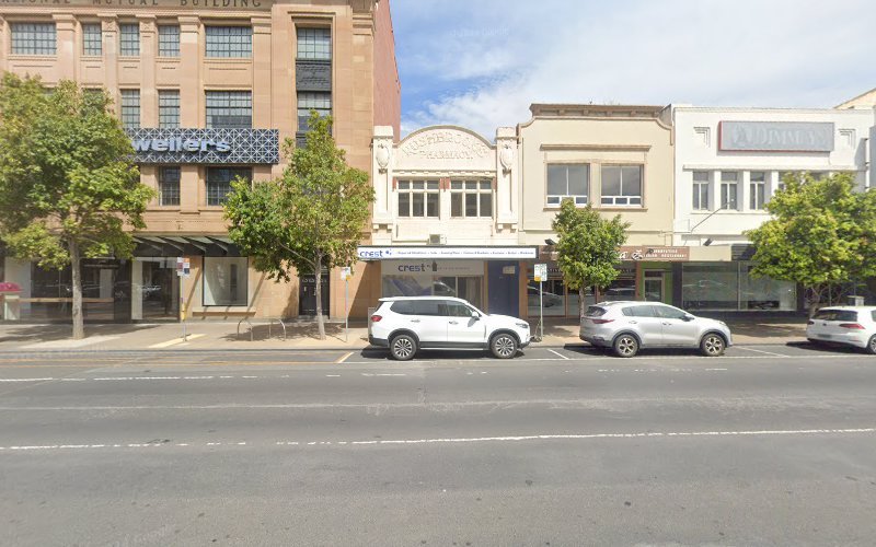 Dry cleaner in Geelong