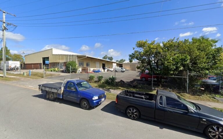 Ashmore Commercial Laundry - laundromat in Carrara