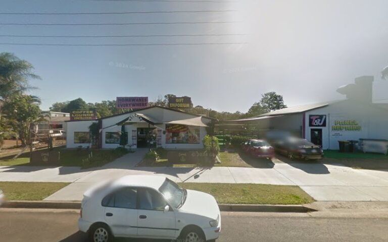 T&J Laundry Express - laundromat in Maryborough West