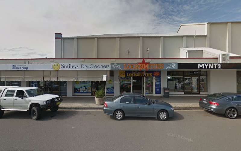 Dry cleaner in Belmont