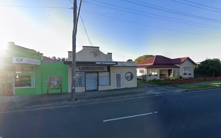Relax a Wash - laundromat in Corrimal