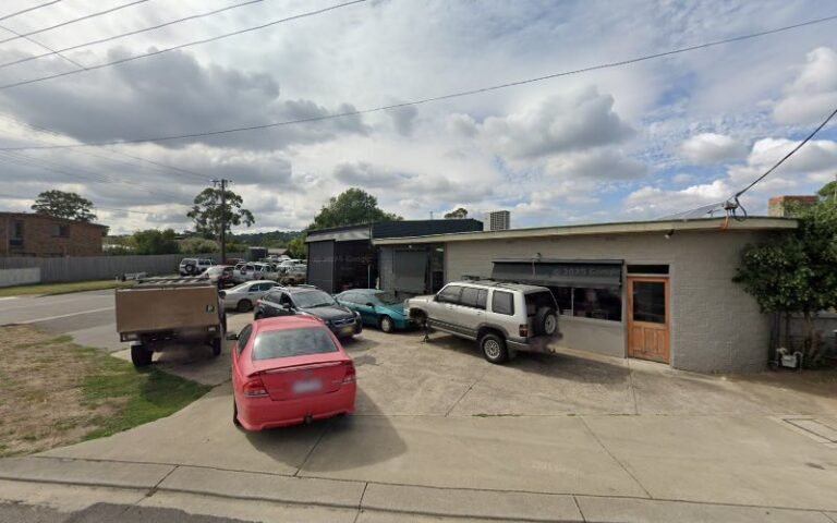 Press and Fold - laundromat in Buninyong