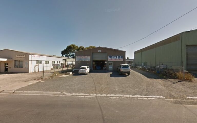 Palmer Bros. Laundry - laundromat in Delacombe