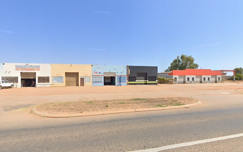 Dry cleaner in East Carnarvon
