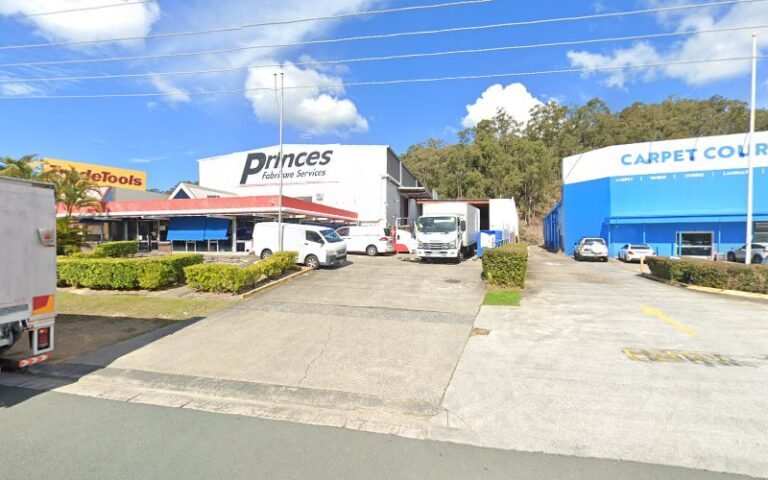 Princes Laundry Services Burleigh - laundromat in Burleigh Heads
