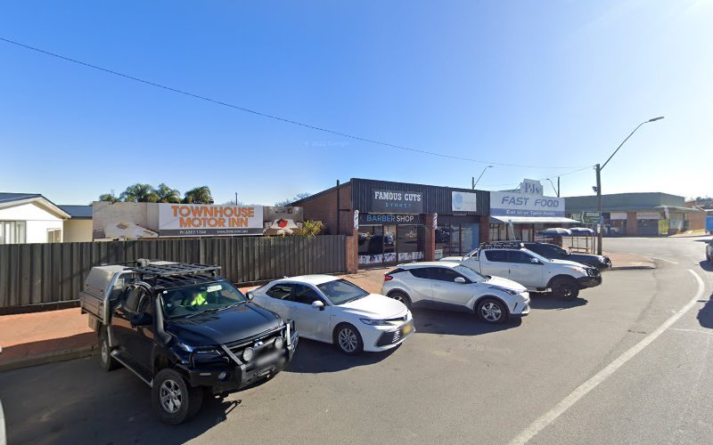 Laundromat in Young