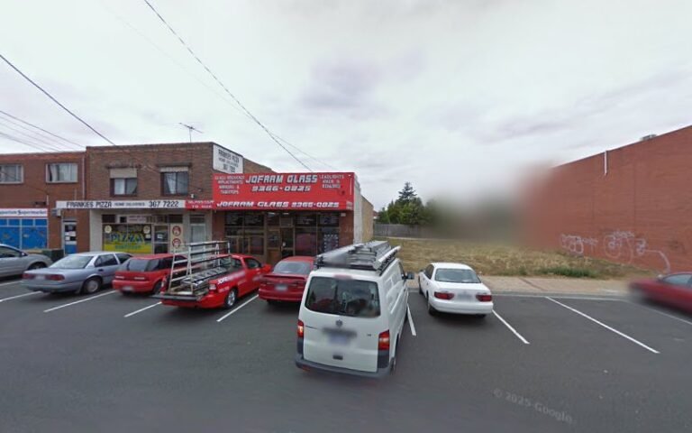 Elephant Trunk Coin Laundry - laundromat in St Albans
