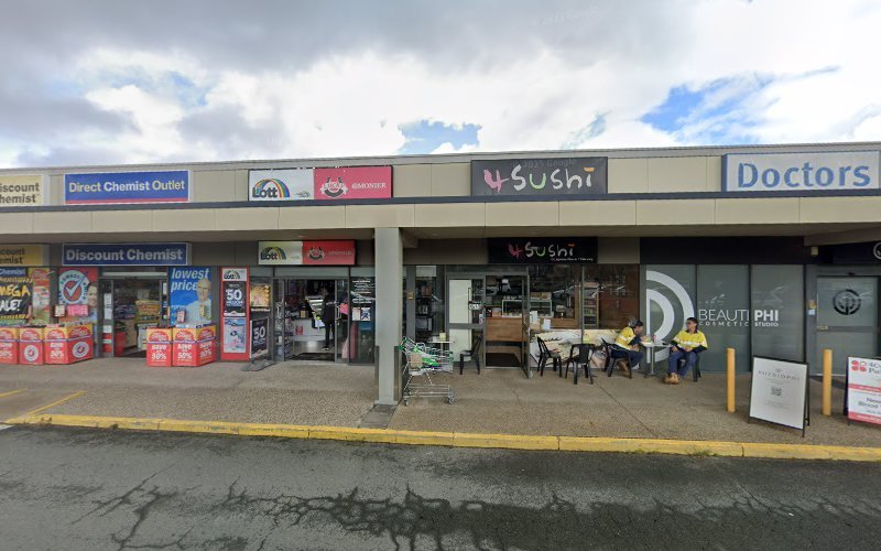 Dry cleaner in Darra
