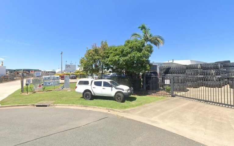 SPL - laundromat in Paget