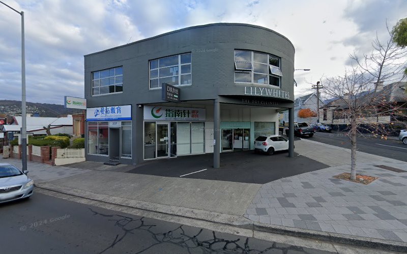 Dry cleaner in Sandy Bay