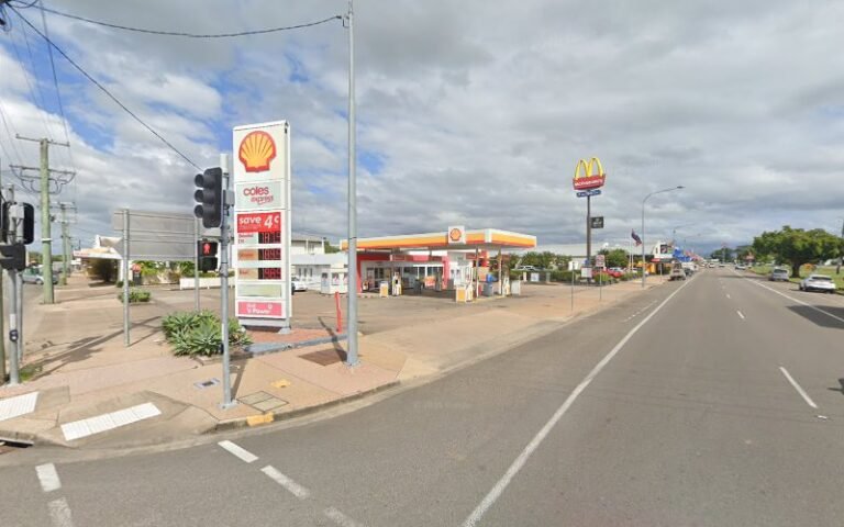 Ingham Dry Cleaners - laundromat in Ingham