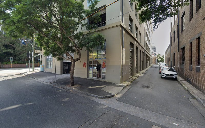 Dry cleaner in Camperdown