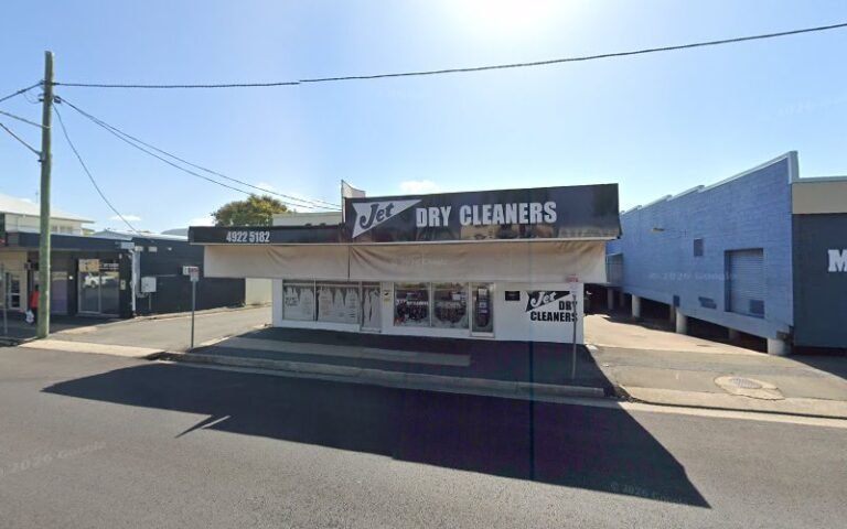 Jet Dry Cleaners - laundromat in Berserker