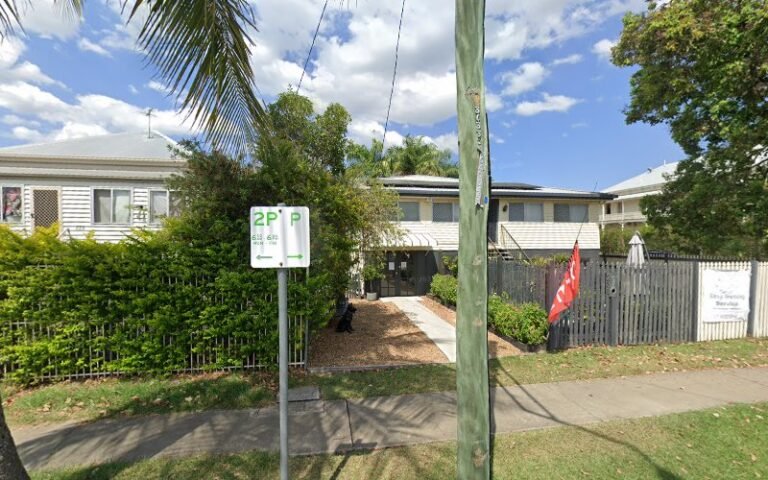 Easy Ironing Service - laundromat in Rockhampton