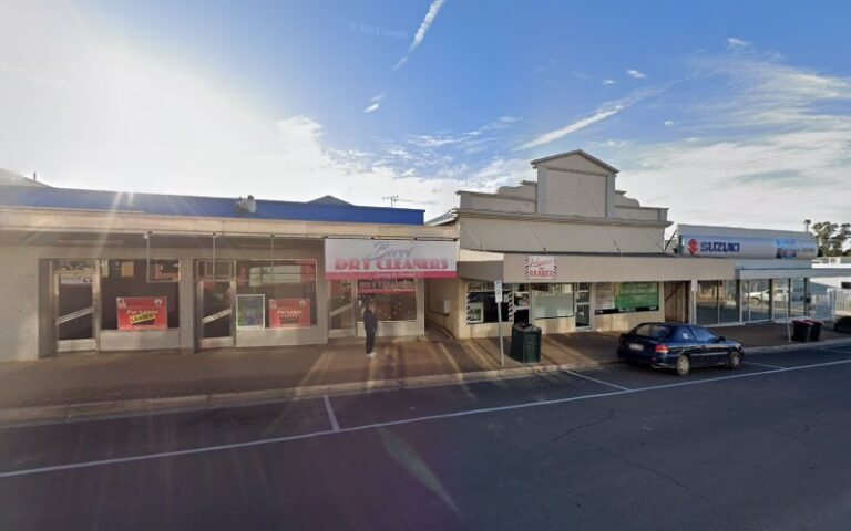 Berri Dry Cleaners - laundromat in Berri
