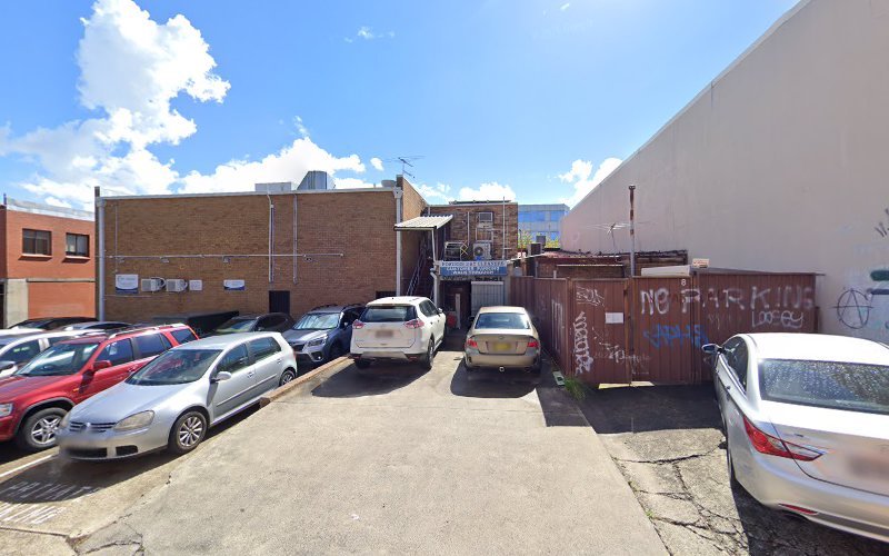 Dry cleaner in Caringbah