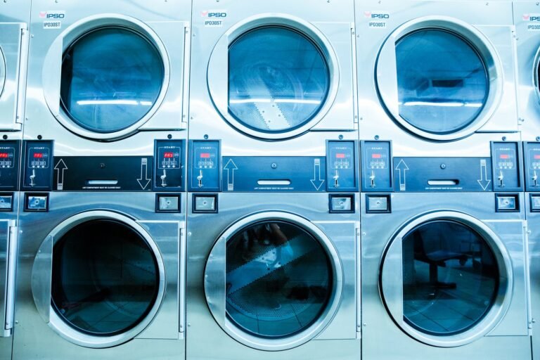 Laundromat Card Payment in Australia: Tap, App and Apple Pay (2026)